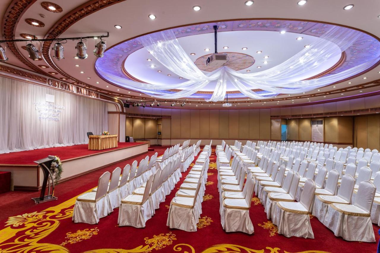 Khách sạn The Tawana Bangkok