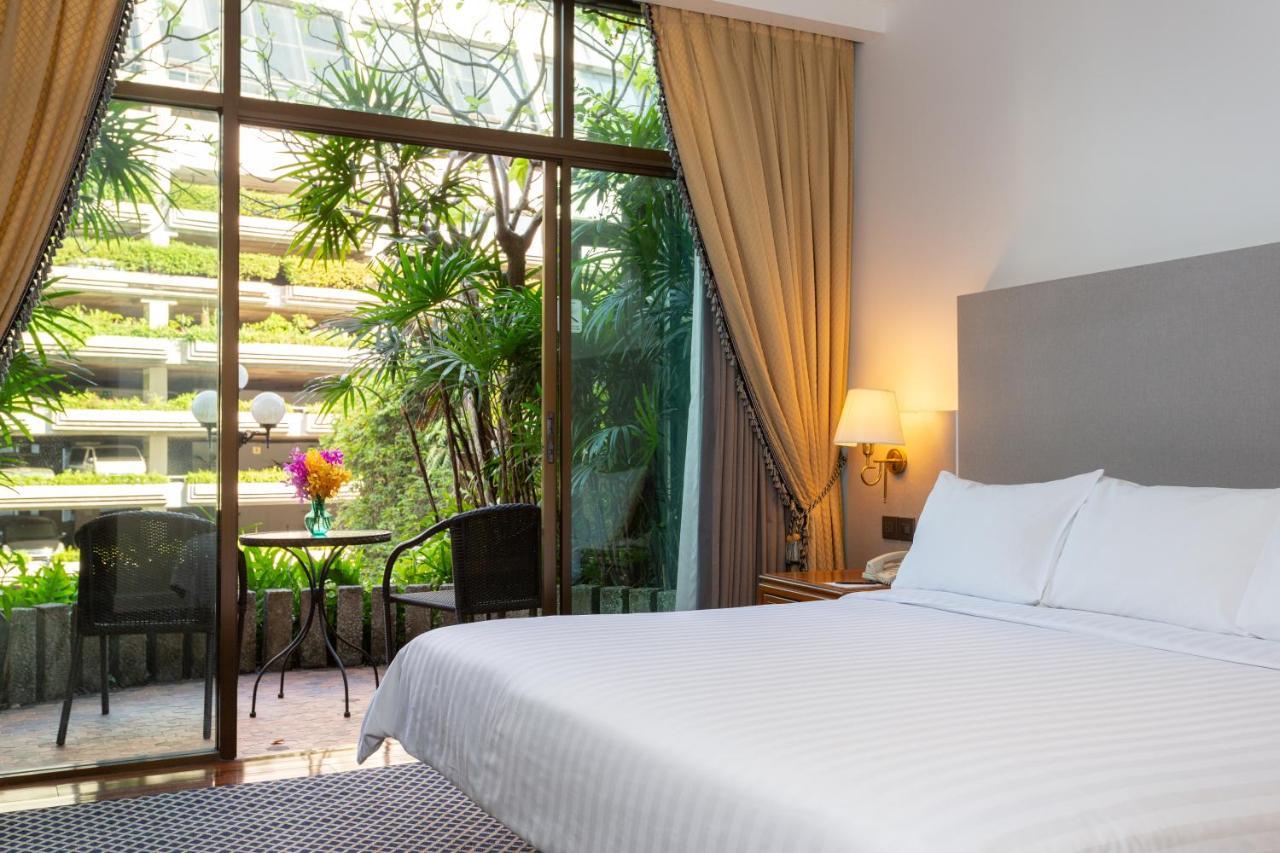 Khách sạn The Tawana Bangkok