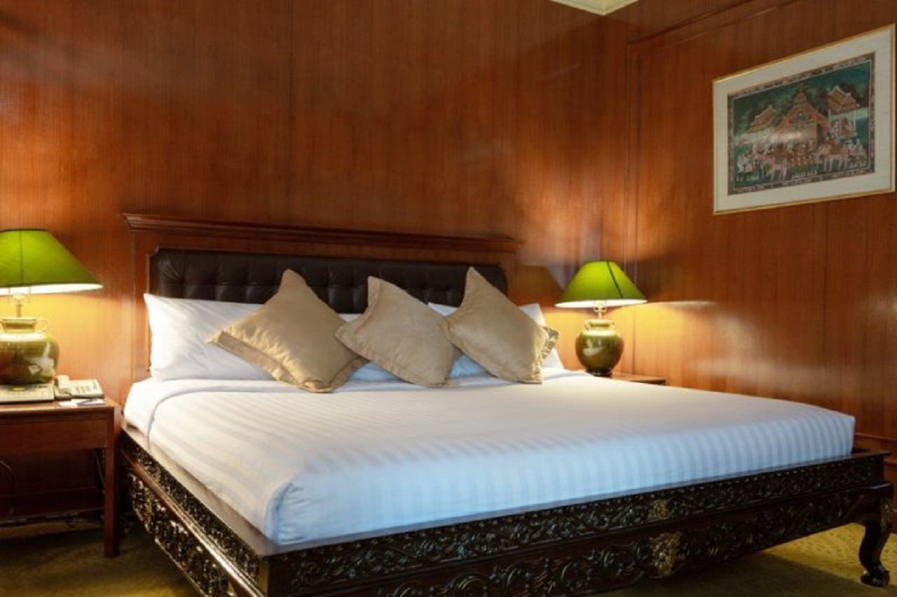 Khách sạn The Tawana 4*